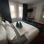 Wilder Mann Hotel