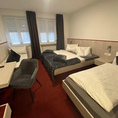 Wilder Mann Hotel