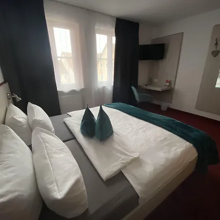 Wilder Mann Hotel