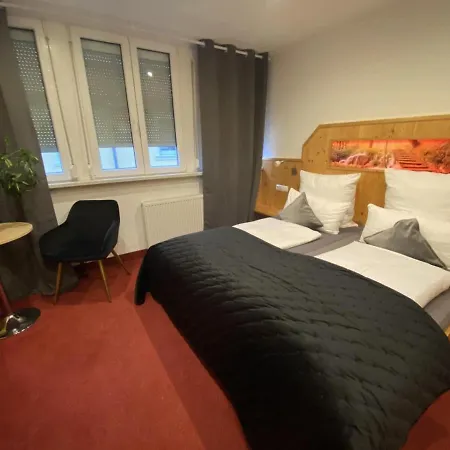 Wilder Mann Hotel