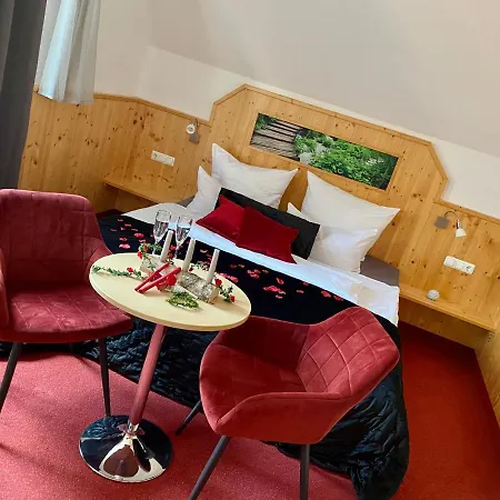 Hotel Wilder Mann