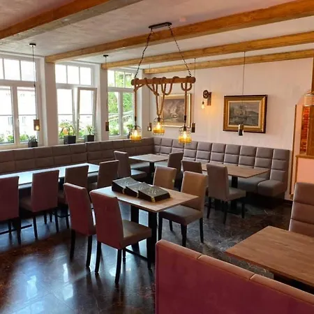 Wilder Mann Hotel